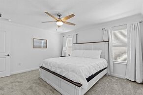 4 Bed 3 Bath In Champions Gate Resort! 4 Bedroom Townhouse