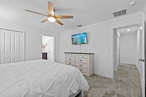 4 Bed 3 Bath In Champions Gate Resort! 4 Bedroom Townhouse