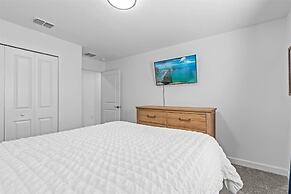 4 Bed 3 Bath In Champions Gate Resort! 4 Bedroom Townhouse