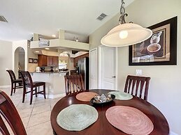 4 Bed 4 Bath With Private Pool/spa 4 Bedroom Home by RedAwning