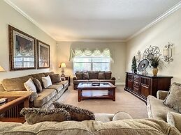 4 Bed 4 Bath With Private Pool/spa 4 Bedroom Home by RedAwning