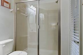 6 Beautiful Bedrooms 6 Baths Pool & Spa 6 Home by RedAwning