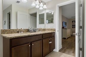 6 Beautiful Bedrooms 6 Baths Pool & Spa 6 Home by RedAwning