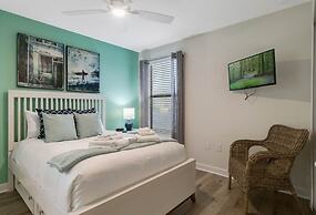 6 Beautiful Bedrooms 6 Baths Pool & Spa 6 Home by RedAwning