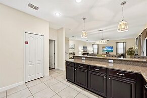 6 Beautiful Bedrooms 6 Baths Pool & Spa 6 Home by RedAwning