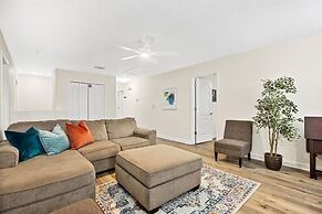 6 Beautiful Bedrooms 6 Baths Pool & Spa 6 Home by RedAwning