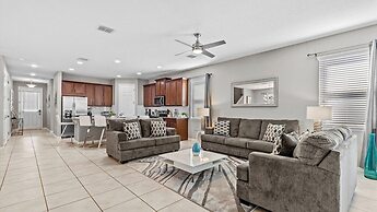 New Home 7 Bed Solara Resort Private Pool/spa 7 Bedroom Home by RedAwn