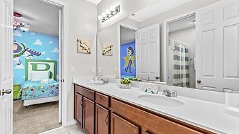 New Home 7 Bed Solara Resort Private Pool/spa 7 Bedroom Home by RedAwn