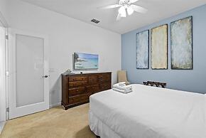 Large 7 Bed In Solterra Pool, Spa Near Disney 7 Bedroom Home by RedAwn