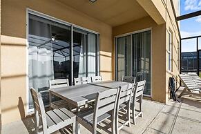 Large 7 Bed In Solterra Pool, Spa Near Disney 7 Bedroom Home by RedAwn