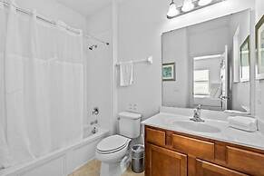 Large 7 Bed In Solterra Pool, Spa Near Disney 7 Bedroom Home by RedAwn