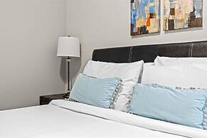 Fun In The Sun 5 Bed 5 Bath - Pool Near Disney 5 Bedroom Home by RedAw