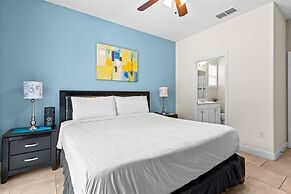 Fun In The Sun 5 Bed 5 Bath - Pool Near Disney 5 Bedroom Home by RedAw