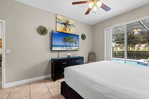 Fun In The Sun 5 Bed 5 Bath - Pool Near Disney 5 Bedroom Home by RedAw