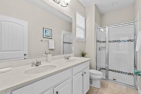 Fun In The Sun 5 Bed 5 Bath - Pool Near Disney 5 Bedroom Home by RedAw