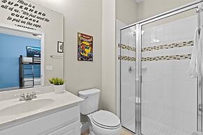 Fun In The Sun 5 Bed 5 Bath - Pool Near Disney 5 Bedroom Home by RedAw