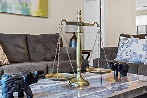 Fun In The Sun 5 Bed 5 Bath - Pool Near Disney 5 Bedroom Home by RedAw