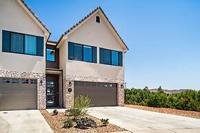 Sunshine & Happiness #7 3 Bedroom Townhouse