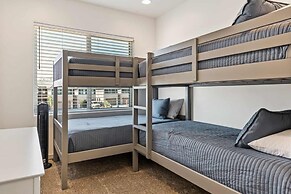 Sunshine & Happiness #7 3 Bedroom Townhouse