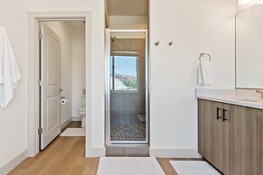 Sunshine & Happiness #7 3 Bedroom Townhouse