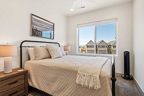 Sunshine & Happiness #7 3 Bedroom Townhouse