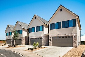 Sunshine & Happiness #7 3 Bedroom Townhouse