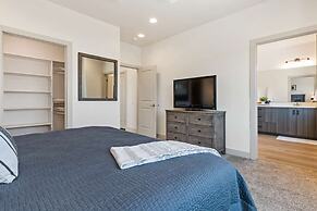 Sunshine & Happiness #7 3 Bedroom Townhouse