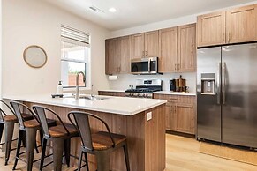 Sunshine & Happiness #7 3 Bedroom Townhouse