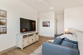 Sunshine & Happiness #7 3 Bedroom Townhouse