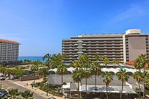 Soundproof Windows Over Condado Beach, San Juan 2 Bedroom Apts by Reda