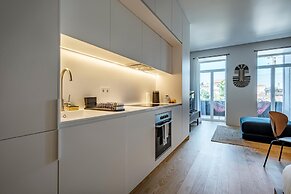 Nomad s Lux - 1bdr Almada Cool