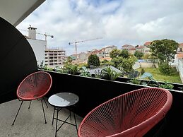 Nomad s Lux - 1bdr Almada Cool