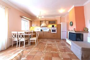 Nautilus Luxury Suites