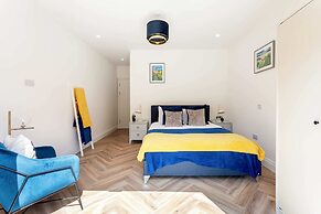 The West London Luxury Apartment