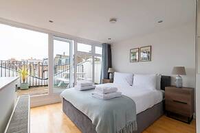 Stylish Kings-cross Maisonette