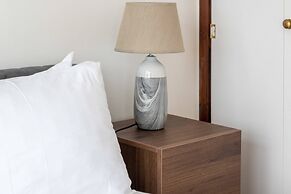 Stylish Kings-cross Maisonette