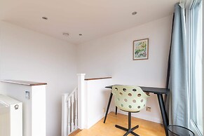 Stylish Kings-cross Maisonette