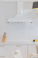 Jantaris Apartment by Renters Prestige