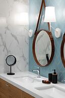 Jantaris Apartment by Renters Prestige