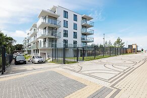 Jantaris Apartment by Renters Prestige