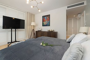 Jantaris Apartment by Renters Prestige