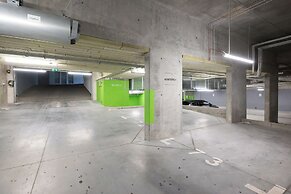 Jantaris Apartment by Renters Prestige