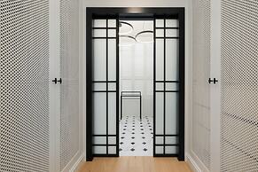 Jantaris Apartment by Renters Prestige