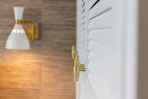 Jantaris Apartment by Renters Prestige