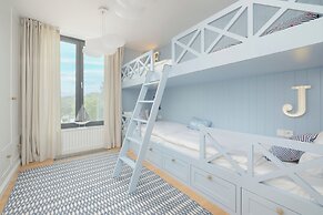 Jantaris Apartment by Renters Prestige