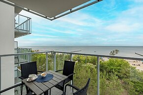 Jantaris Apartment by Renters Prestige