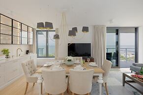 Jantaris Apartment by Renters Prestige