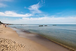 Jantaris Apartment by Renters Prestige