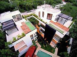 Royal PH Private Rooftop Deck Pool