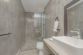 Royal PH Private Rooftop Deck Pool